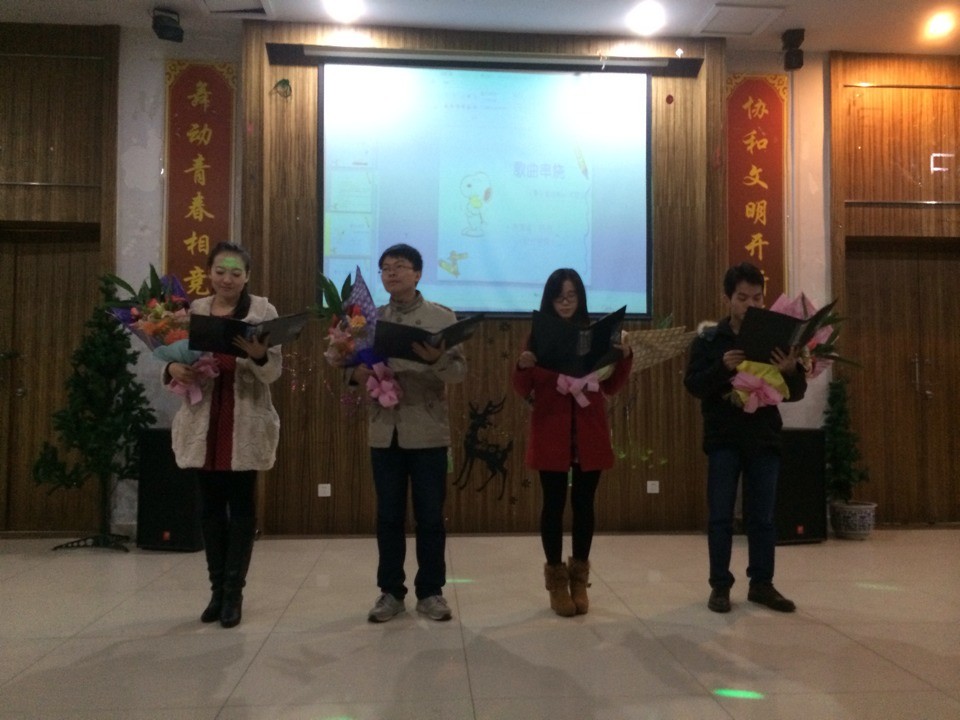 诗朗诵.jpg