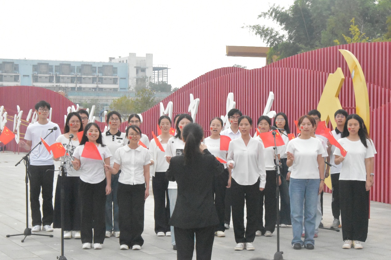 工商管理学院第18届红歌会圆满结束